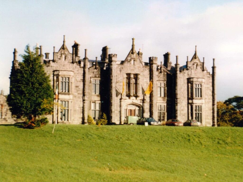 Belleek castle - Warren Smart - cc