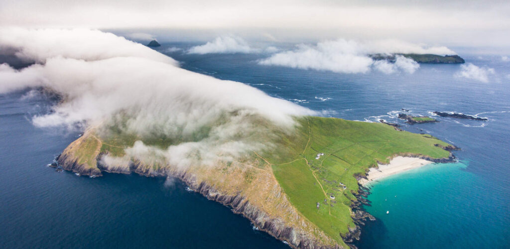 Vue aérienne sur Great Blasket Island - © Tom Archer