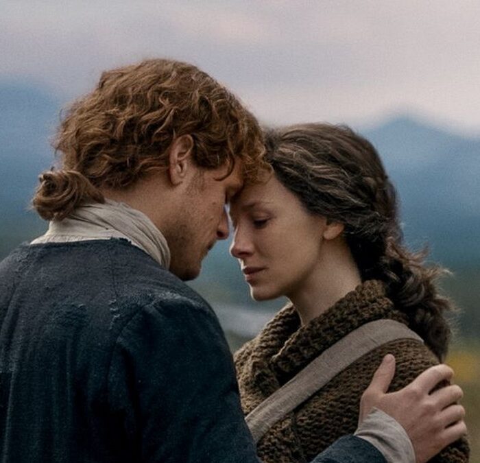 Avant d'être une série, Outlander devait être un film, où Claire allait être incarnée par Katherine Heigl