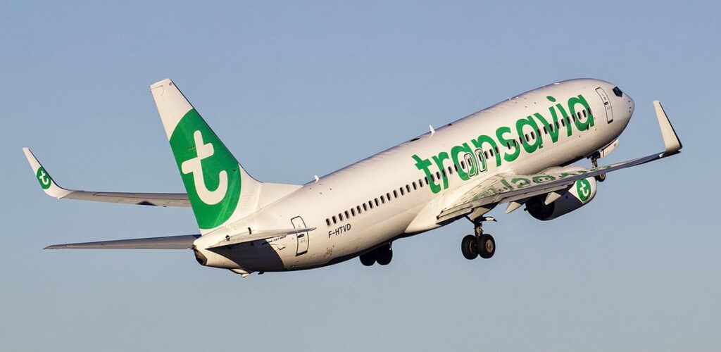 Un avion Transavia - Bene Riobó - cc