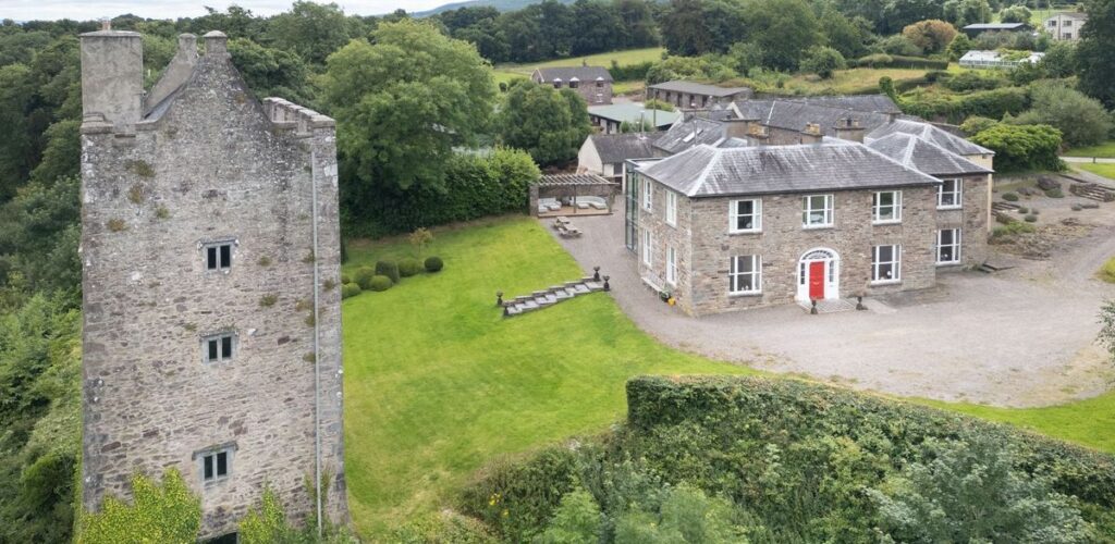 Un château de Cork du XVIe siècle en vente pour 2,9 millions de dollars