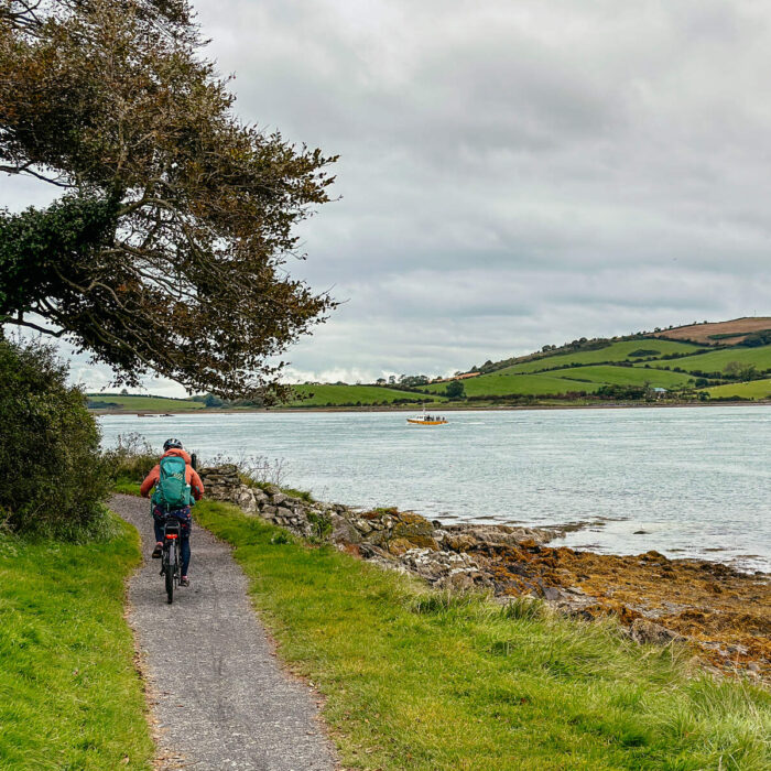 Faire du vélo sous la pluie irlandaise n'est pas forcément désagréable ! - Tourism Ireland - Sabrina Bechtold