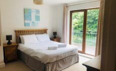 3 bedroom home with free wifi close to Kenmare town