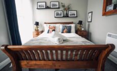 A Stylish 2 Bed Apartment in Cobh Town – Lux Stay