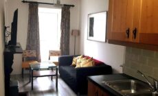 Ardara Town centre 2 Bed Apt