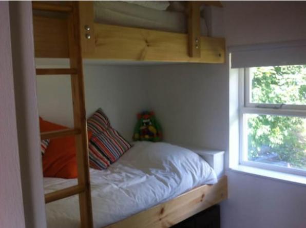 Atlantic Apartments 'Crow's Nest'
