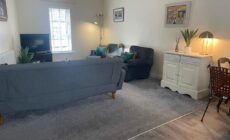 Carrick - Town Centre Apartment