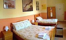 Cashel Town Center INN