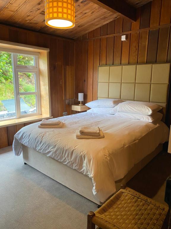 Cedarwood Lodge Leenane