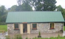 Cottage ideal for Family's & private lake access