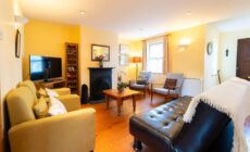 Dingle Town Cottage - Tigh Peig