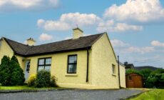 Garden Holiday Cottage by Trident Holiday Homes