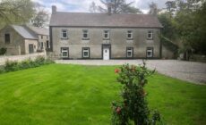 Larchgrove - 1800s Irish Farmhouse
