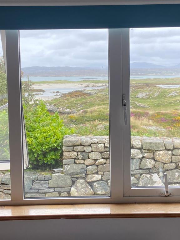 Mannin Beach View House