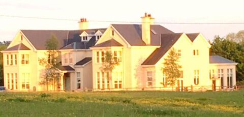 Rossmanagher House