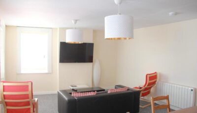 Spacious Townhouse