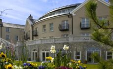 Step House Hotel