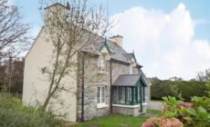 Stone Cottage Kenmare by Trident Holiday Homes