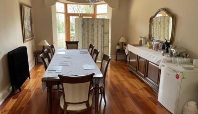 Taylors Hill Luxury Guest House