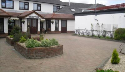 The Horse and Hound Hotel