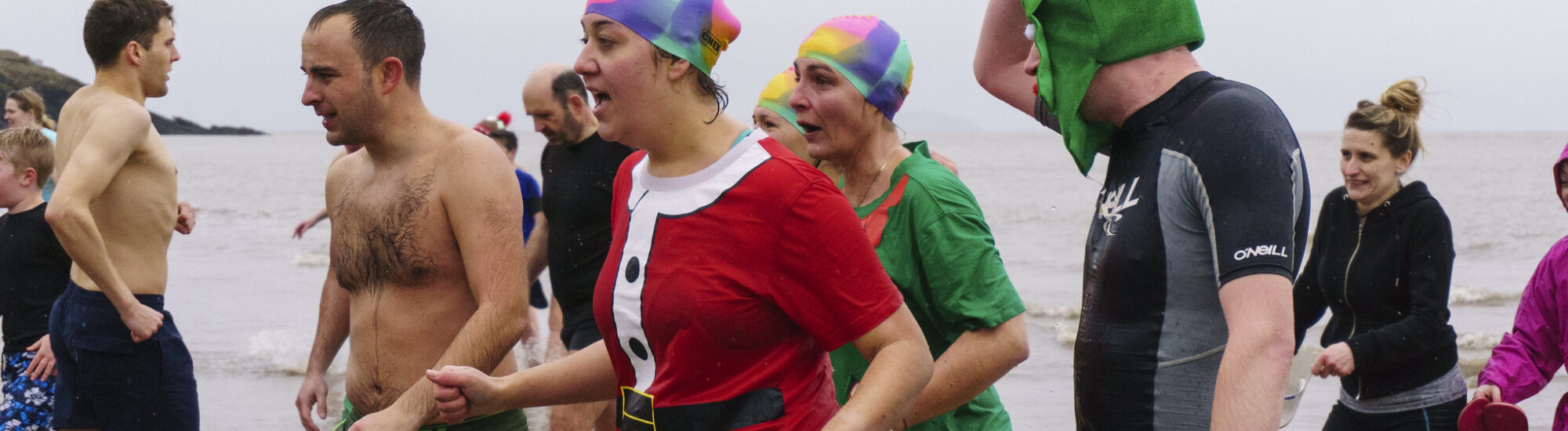Le New Year's Day Swim à Achill Island - World of Oddy - cc
