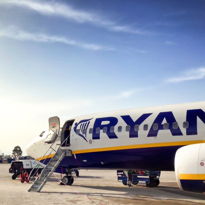 Ryanair passe au tout numérique pour son boarding pass - Domaine public