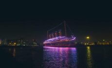 Le Titanic reconstitué par des drones à Belfast