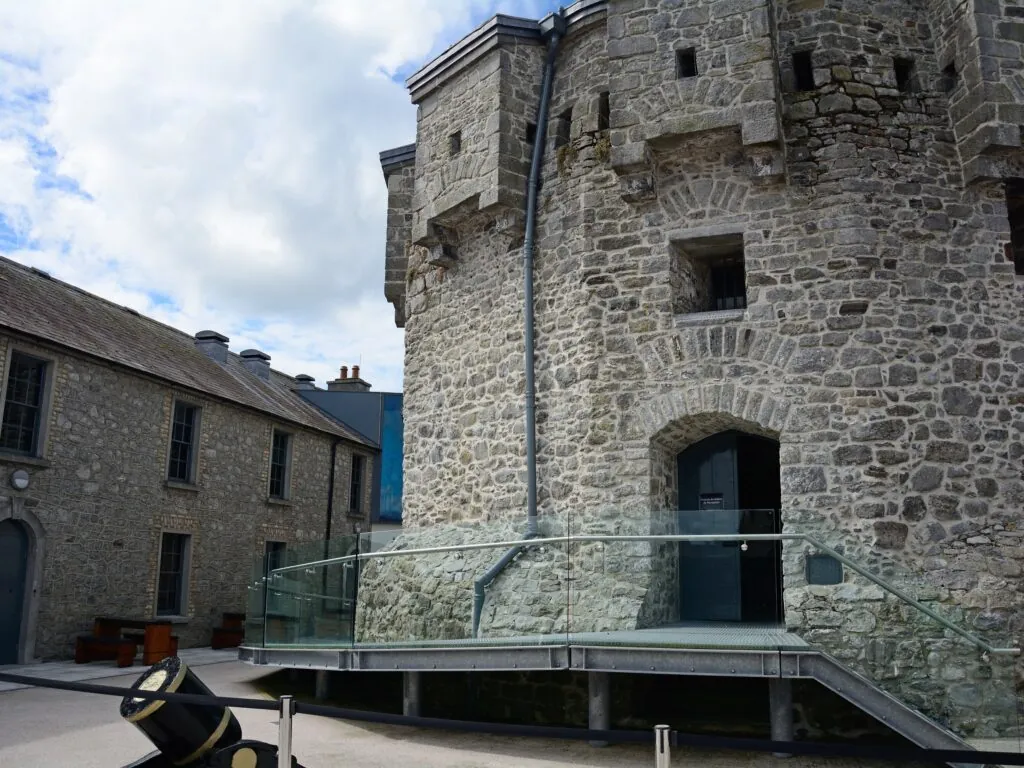 Athlone castle - © nyiragongo