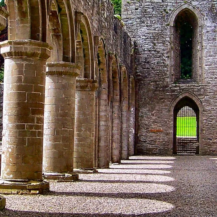 La Boyle abbey - Gordon Ryan - cc