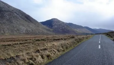 La Connemara Way 2 Maumturk Mountains - Joebater - cc