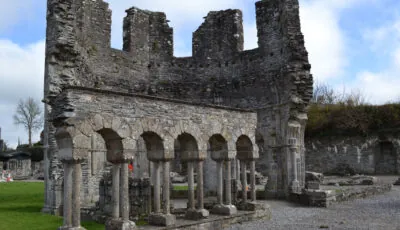 La Mellifont Abbey - Regina Magazine - cc