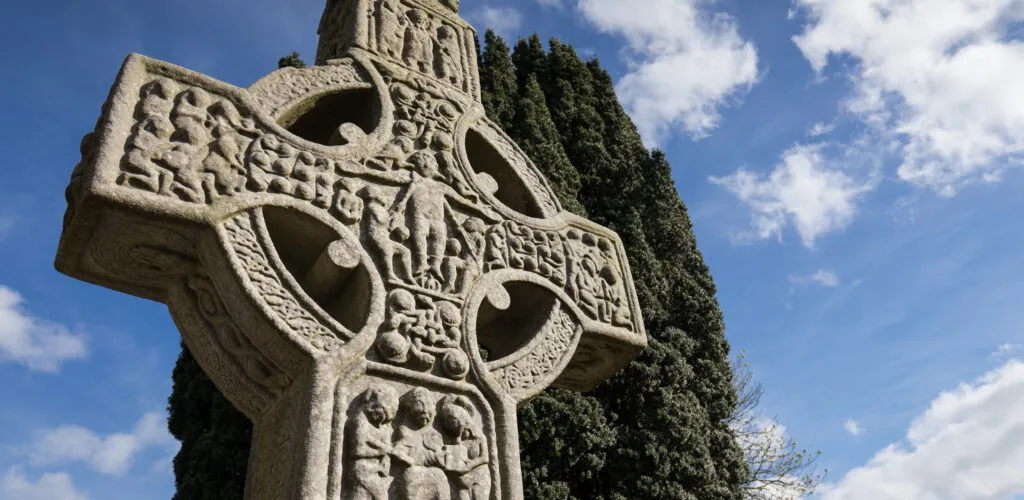 Les 7 traditions irlandaises du Nouvel-an 5 La croix de Muiredach - Felipe Garcia - cc