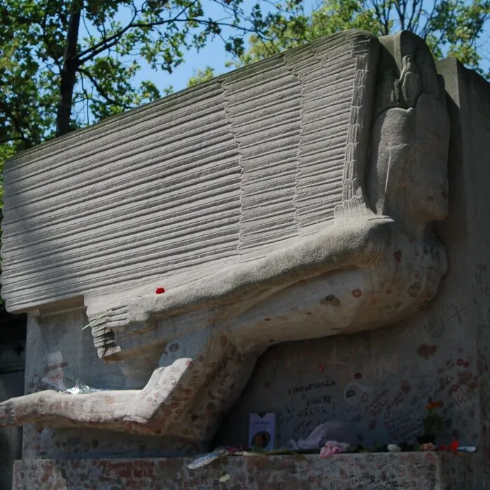 Tombe d’Oscar Wilde – Frank Camp – cc