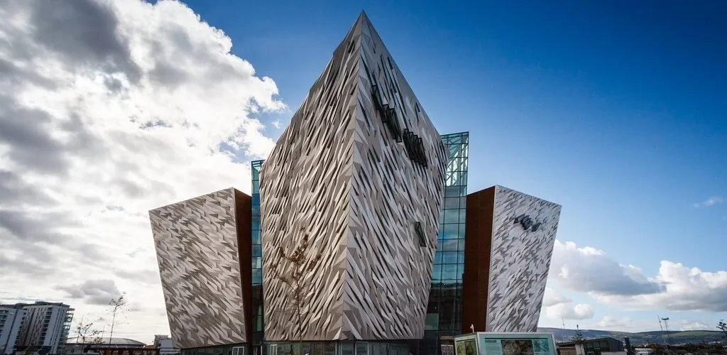 Le Titanic Belfast en vidéo !