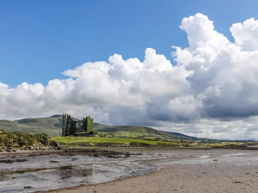 Le Ballycarbery Castle - © cmfotoworks