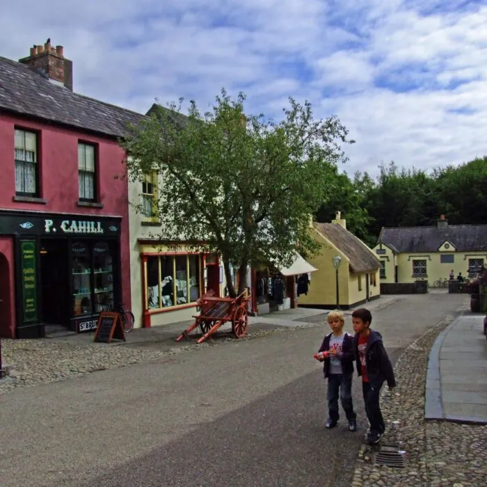 Le village du Bunratty Folk Park - nz_willowherb - cc