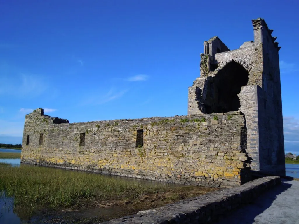 Le Carrigafoyle castle - Simowiiki - cc