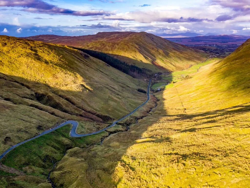 Vue aérienne sur Glengesh pass - Thomas - 123rf
