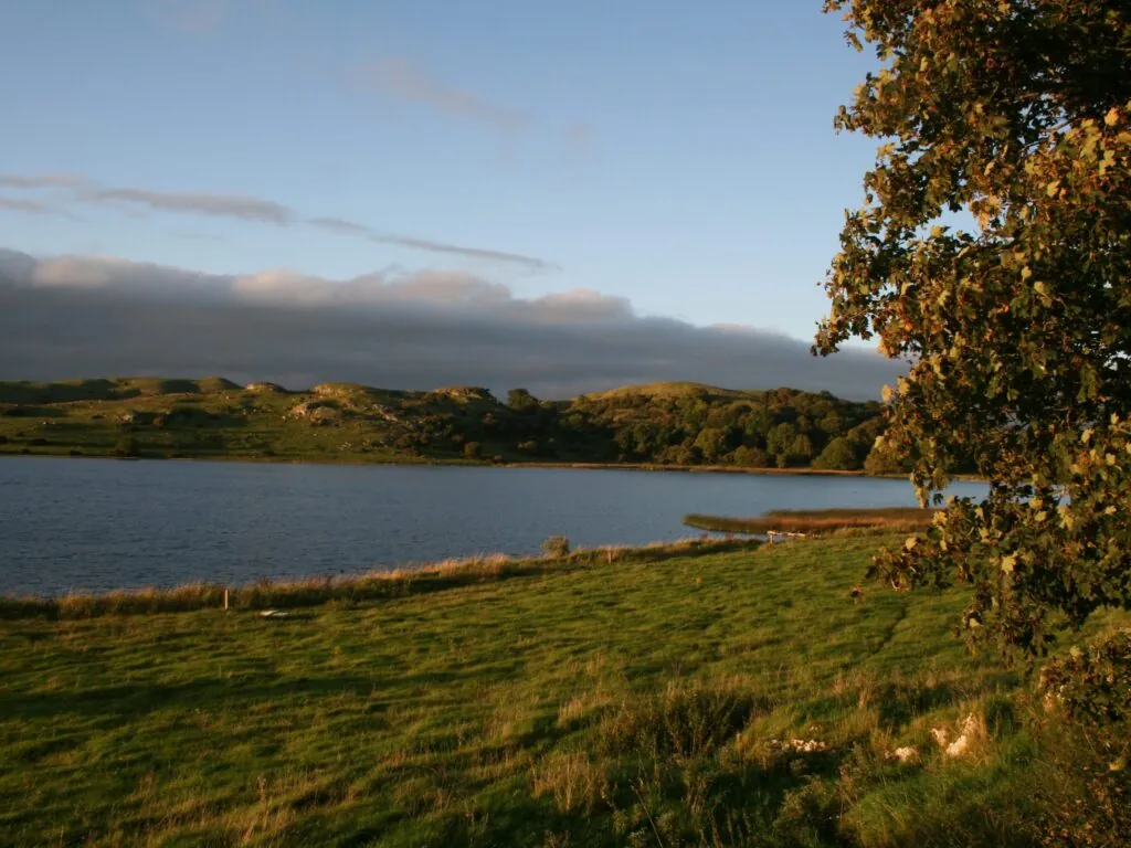 Le Lough Gur - Ballyhoura Failte - cc