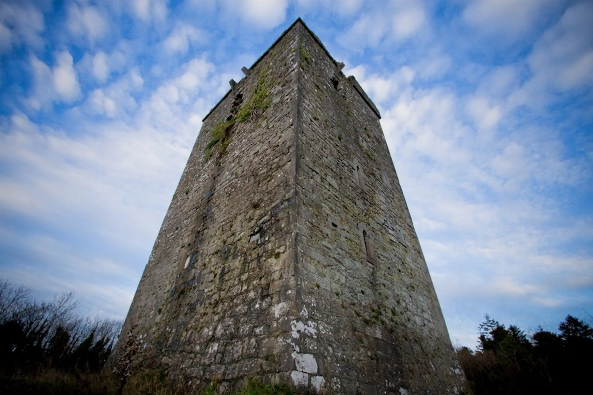 Le Doughiska Castle - Mark Grealish - cc