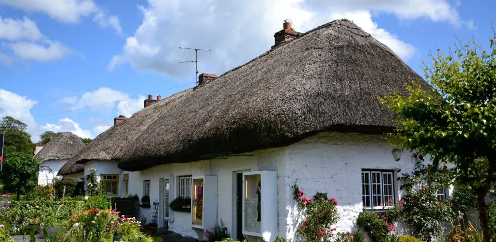 Les 7 traditions irlandaises du Nouvel-an 1 Une maison irlandaise - kagererdavid94 - cc