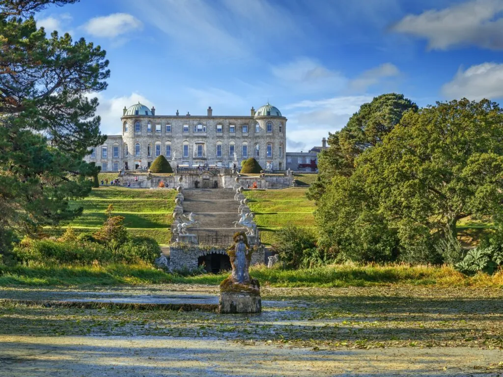 La Powerscourt House - © borisb17