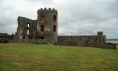 Le Shane Castle - Sean O'Neill - cc