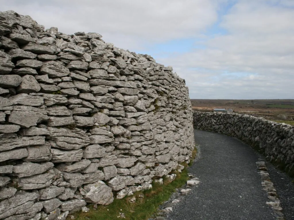 Le Caherconnell stone fort - Kevin Hoogheem - cc