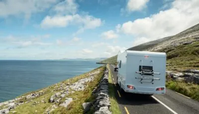 Un camping-car en Irlande - © mark_gusev