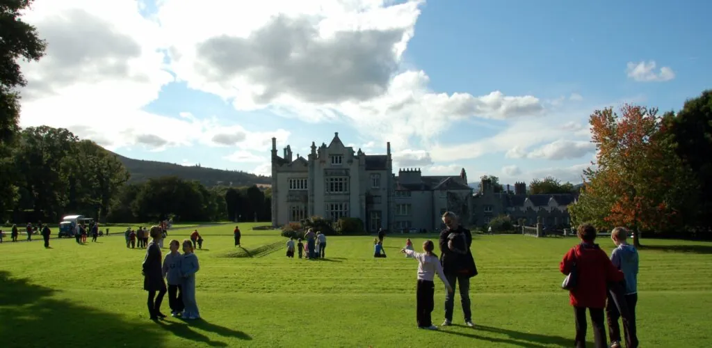 Où trouver les lieux de tournages du film Irish Wish ? 1 La Killruddery House - Simon - cc