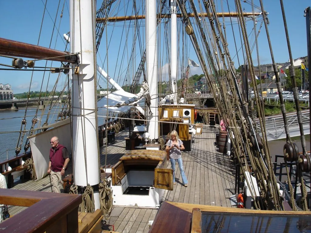 Le Dunbrody Famine Ship - ¬nick - cc