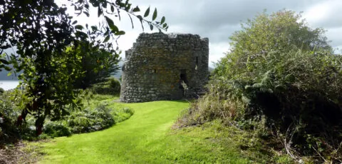 parkavonear castle