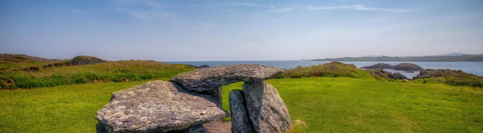 Le Altar Wedge Tomb