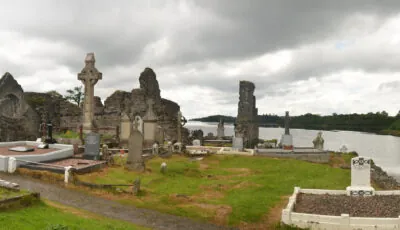 La Donegal Abbey - arjay5020 - cc